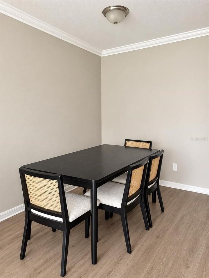 10739 Savannah Wood Dr #207 - Photo 5 of 20