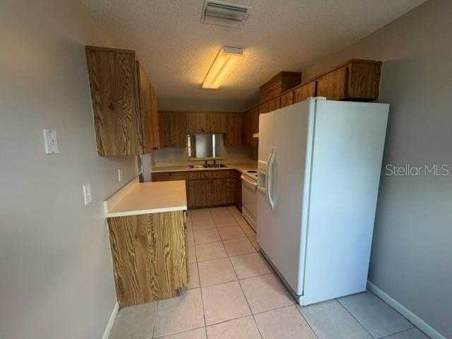 6615 Crossbow Ln - Photo 5 of 30