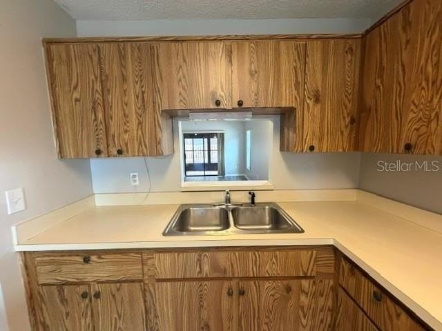 6615 Crossbow Ln - Photo 6 of 30