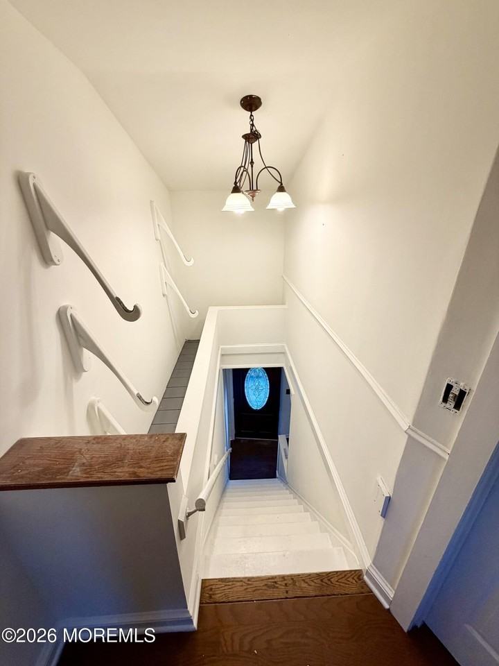 15 Woolley Ave - Photo 6 of 8