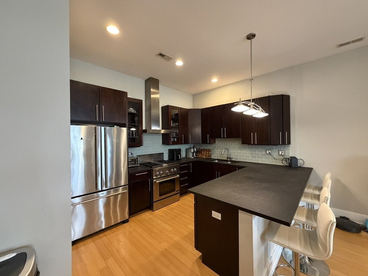 3726 N Lincoln Ave #3N - Photo 2 of 29