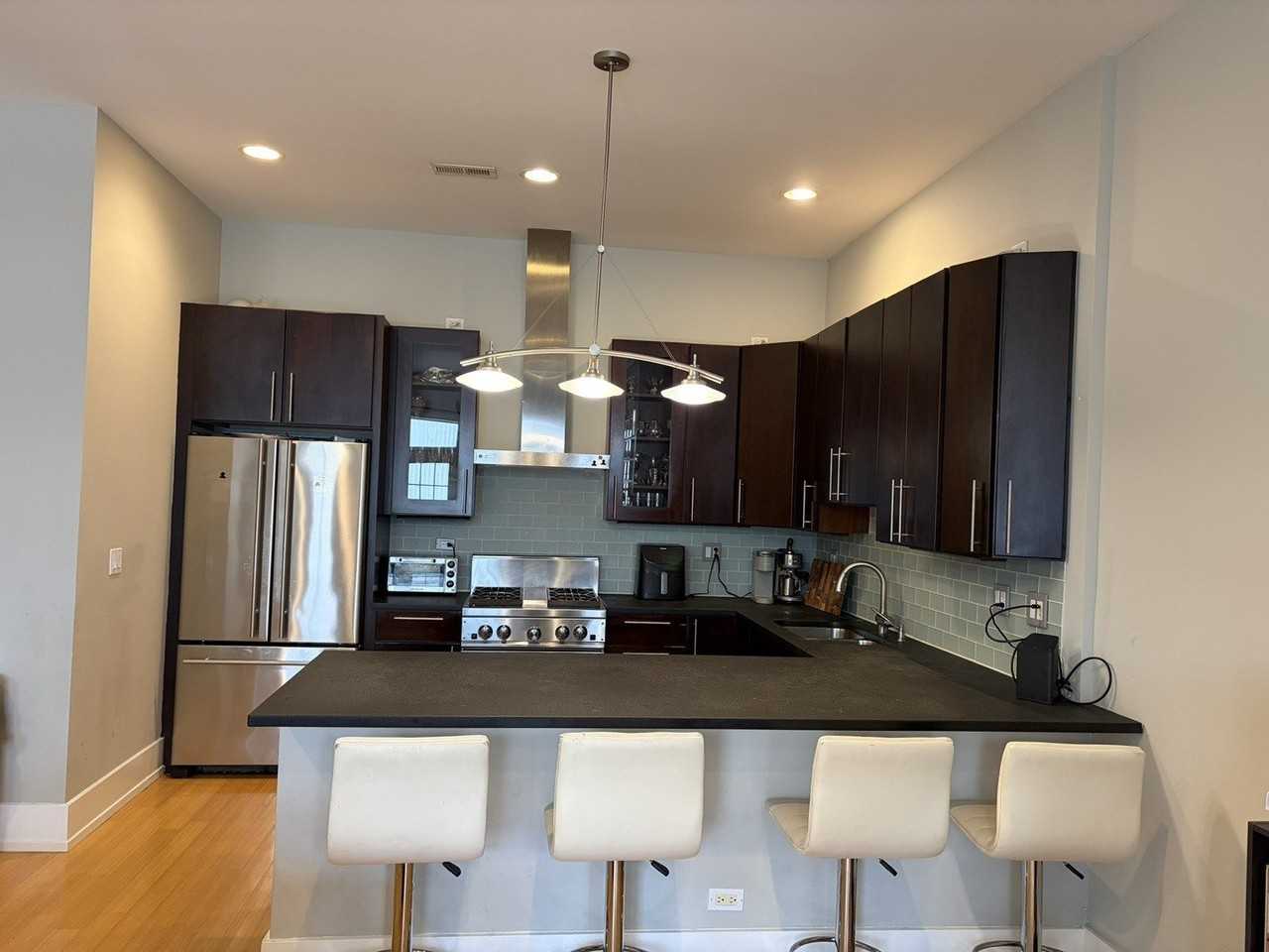 3726 N Lincoln Ave #3N - Photo 3 of 29