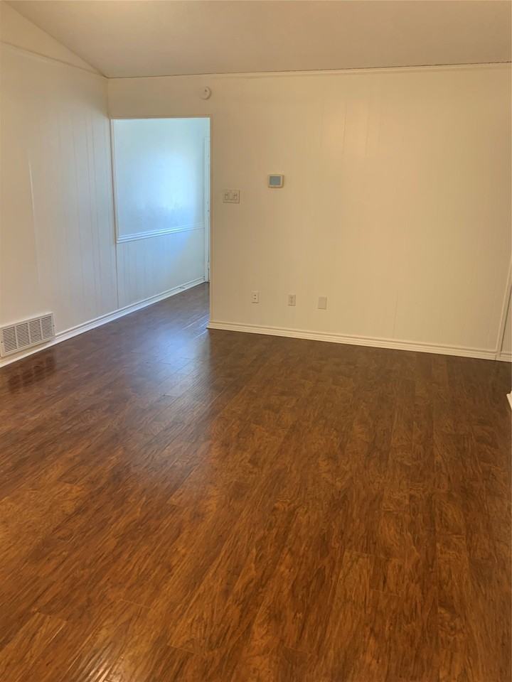 5804 Chadsford Ct - Photo 4 of 17