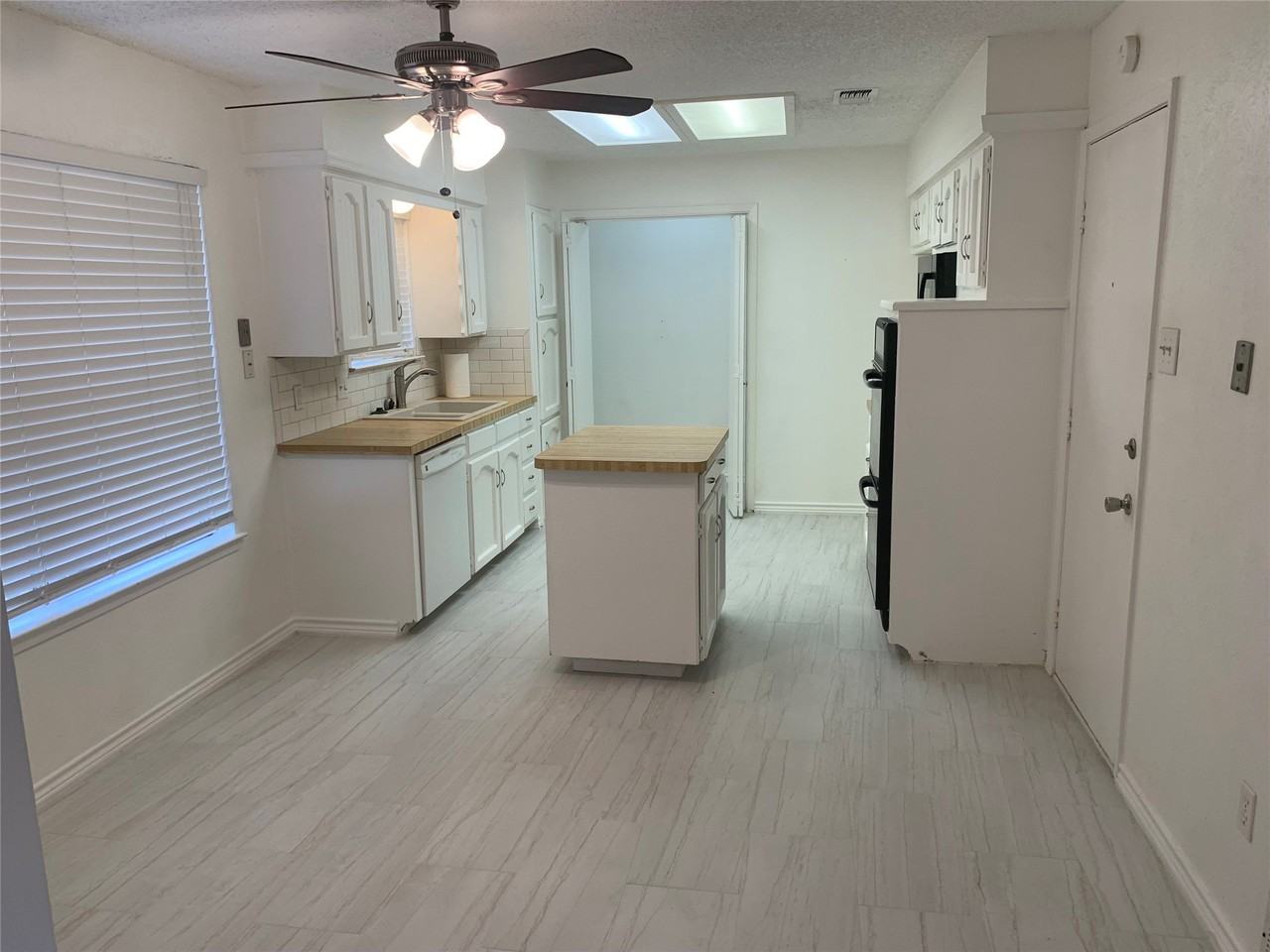 5804 Chadsford Ct - Photo 6 of 17