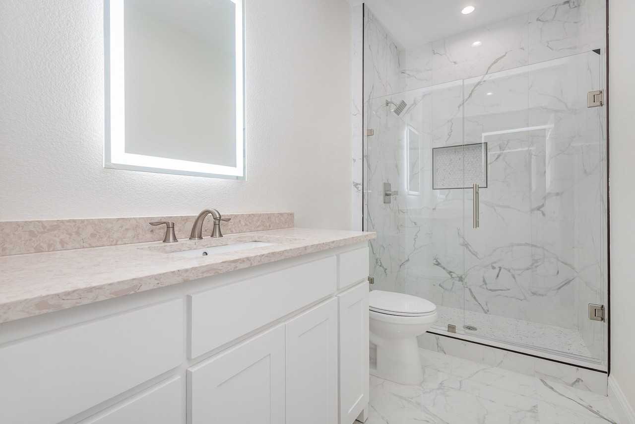 9840 Wyndbrook Dr - Photo 5 of 40