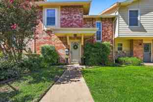 1955 Shorewood Dr - Photo 1 of 1