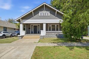 featured image of 1124 W Arlington Ave