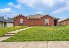 921 Potomac Dr - Photo 1 of 1