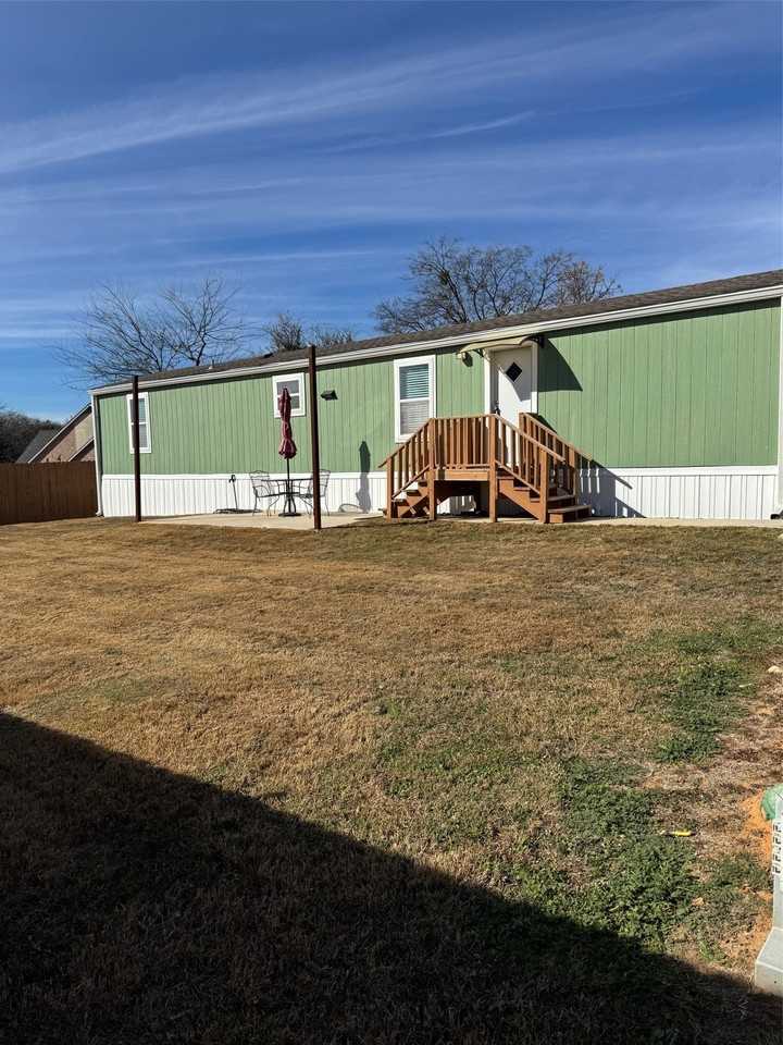 3520 Gerry Dr - Photo 6 of 21