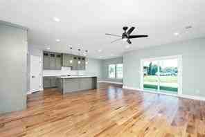 108 Oakdale Rd - Photo 5 of 22