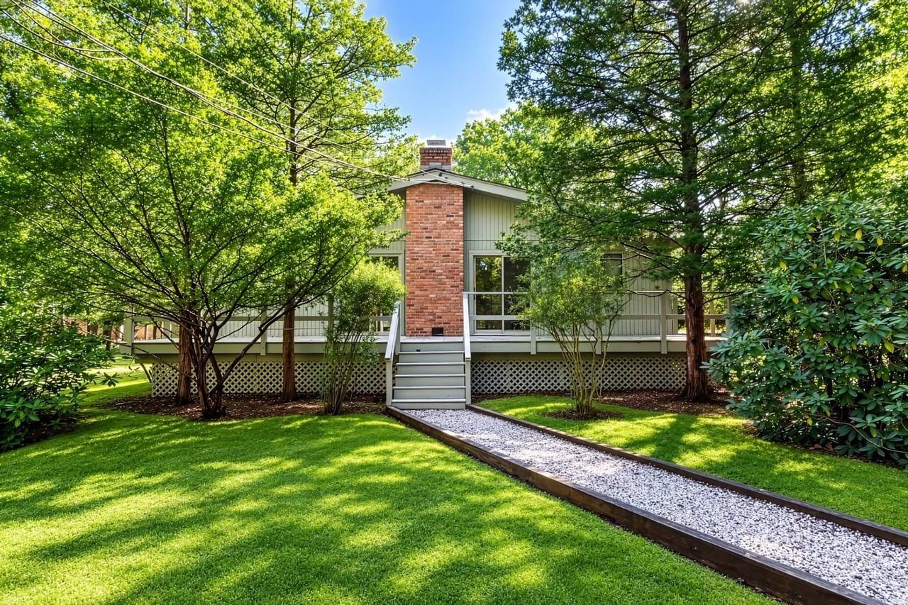 14 Settlers Landing Ln - Photo 2 of 24