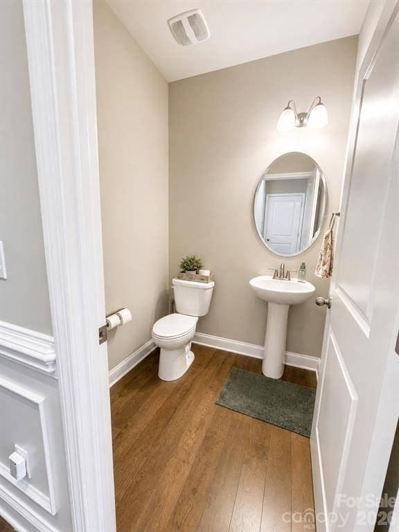 3943 Norman View Dr - Photo 5 of 10