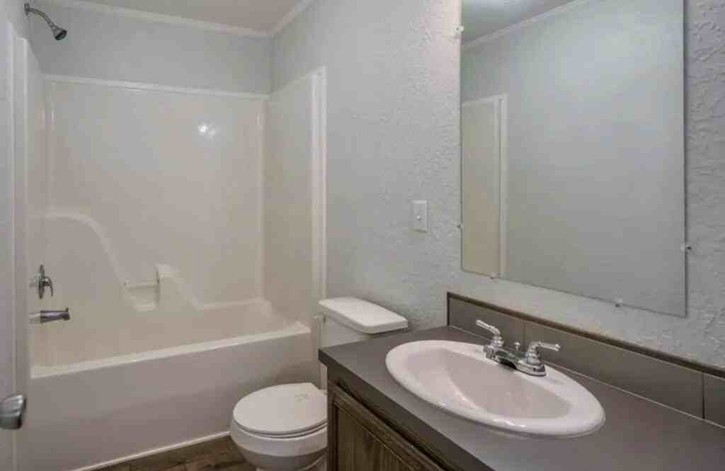 8 Nw Bit Ct - Photo 5 of 7
