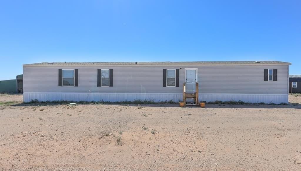 7075 Scott Dr - Photo 2 of 18
