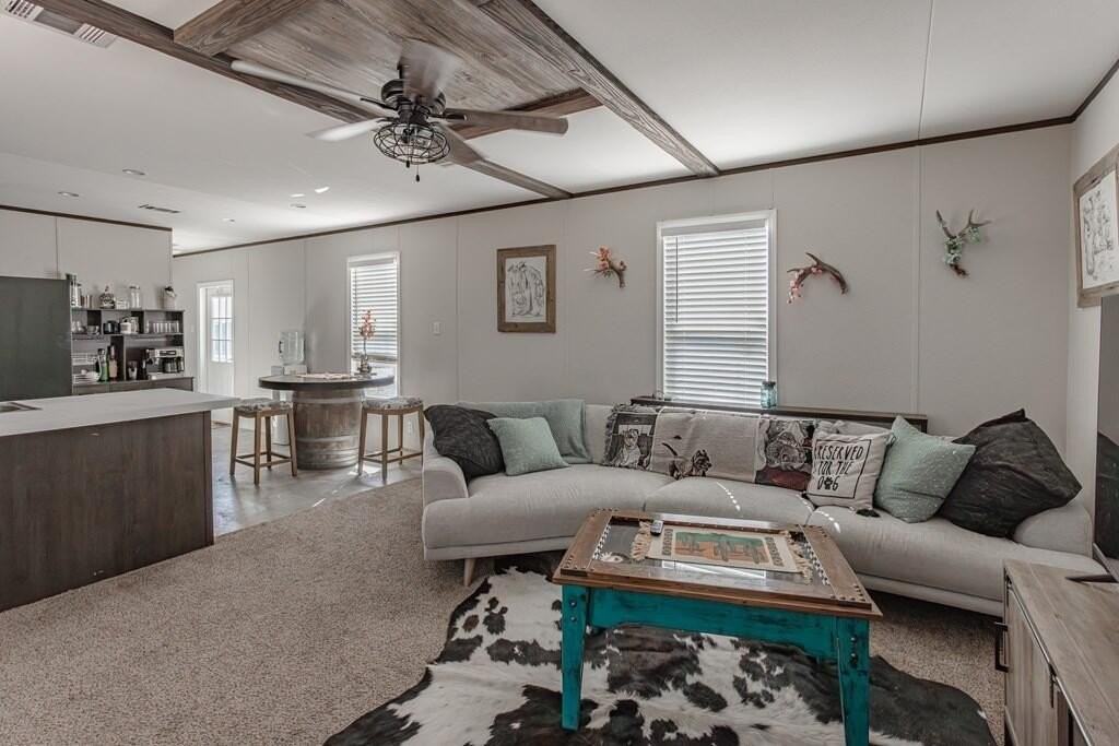 7075 Scott Dr - Photo 3 of 18
