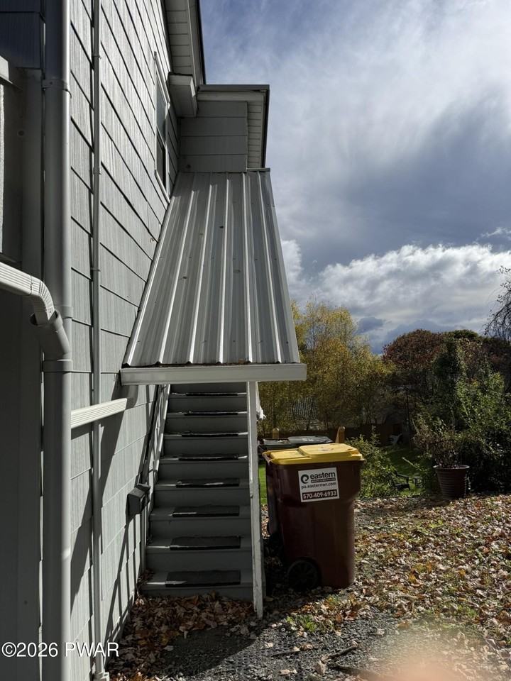 201 Green St #2ndFL - Photo 3 of 50