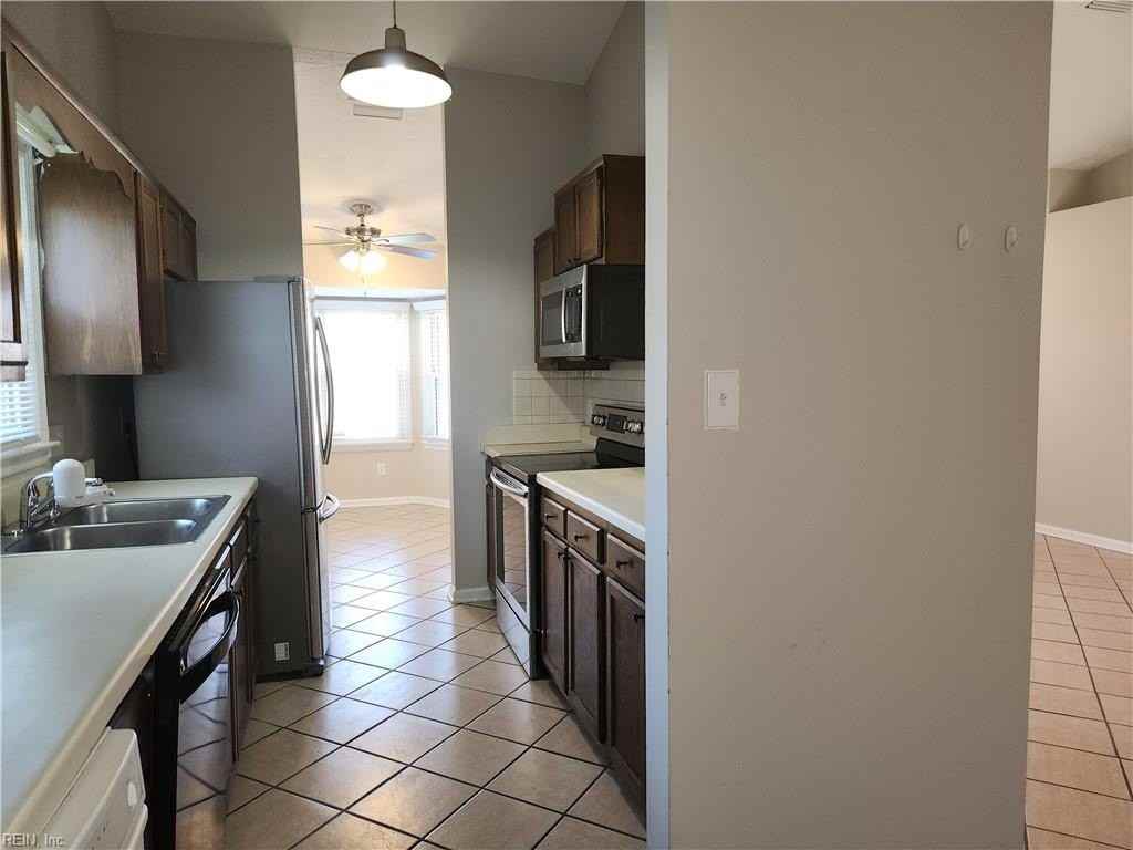 637 Birchridge Ct - Photo 6 of 21