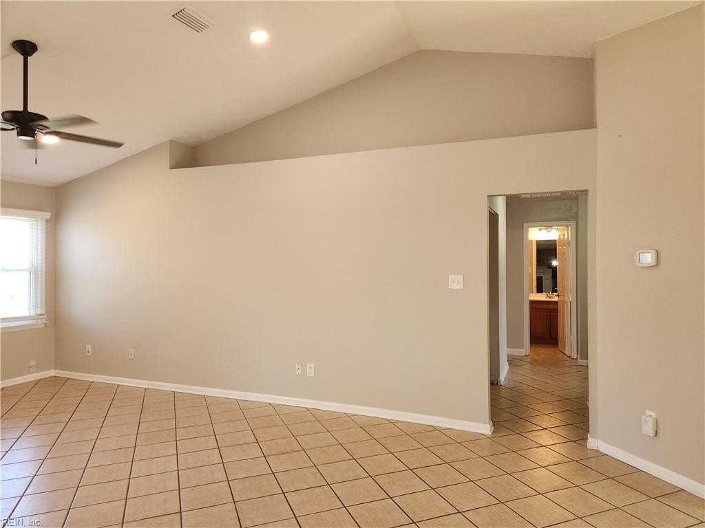 637 Birchridge Ct - Photo 7 of 21
