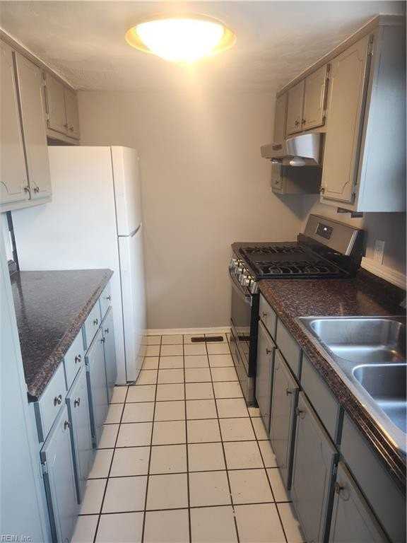 1228 Curie Ct - Photo 4 of 21