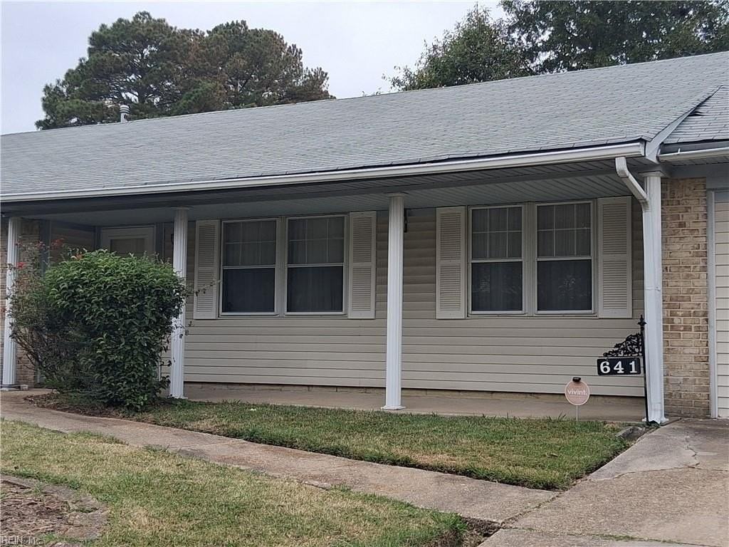 641 Table Rock Rd - Photo 4 of 12