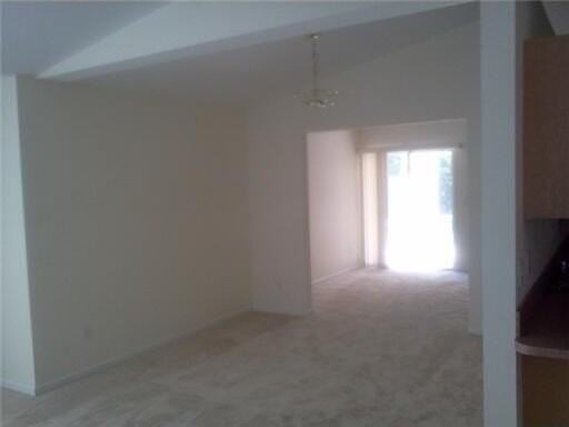 2942 Sw Boxwood Cir - Photo 3 of 7