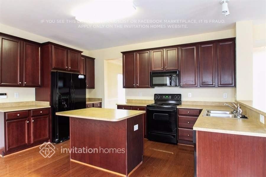 1117 Cooper Ln - Photo 7 of 21