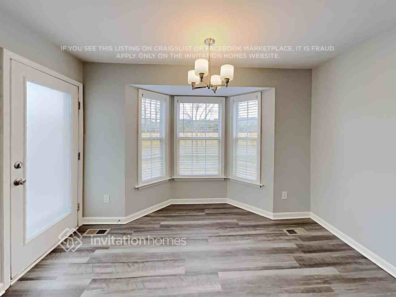 105 Breezewood Ln - Photo 7 of 20