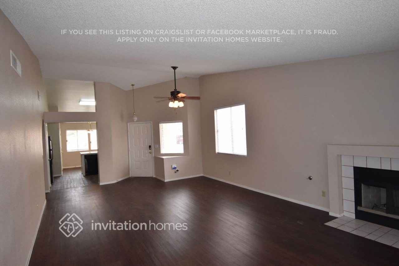 2728 Little Aston Cir - Photo 2 of 11