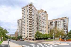 featured image of 4515 Willard Ave #1610S