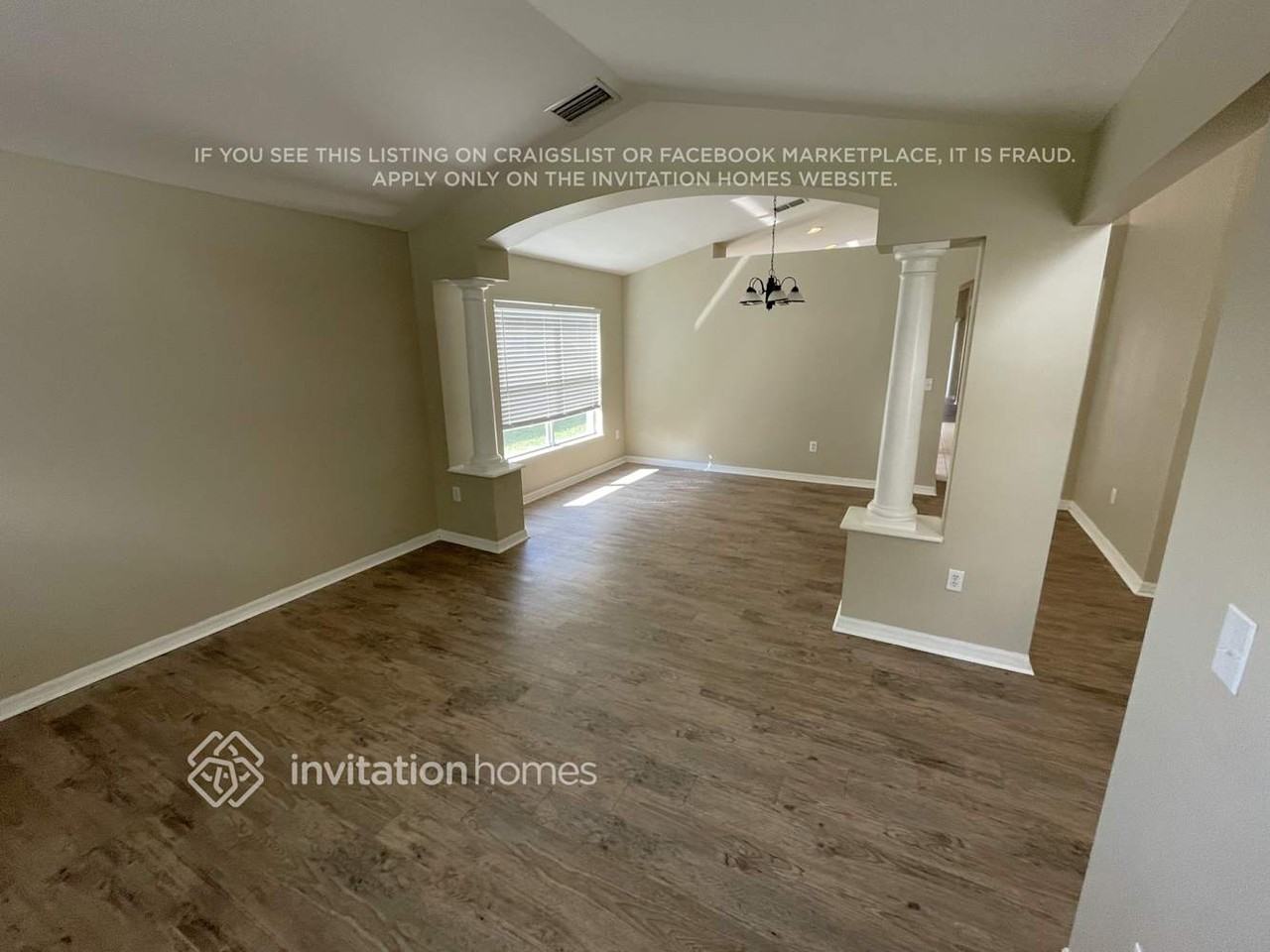 24447 Summer Wind Ct - Photo 3 of 19