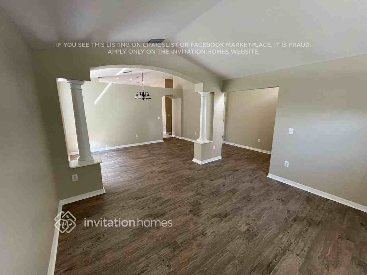24447 Summer Wind Ct - Photo 4 of 19