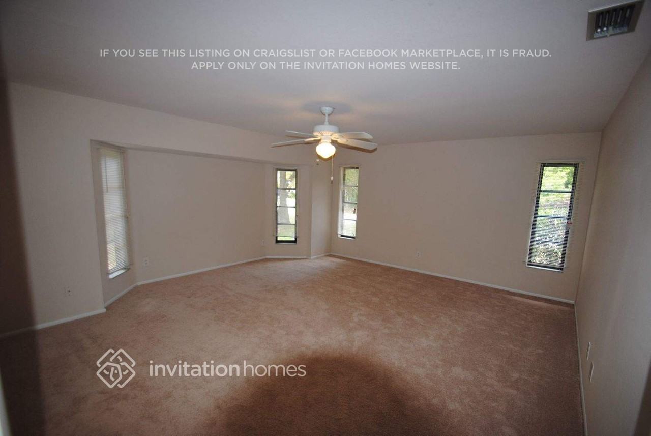 1354 Dewitt St - Photo 5 of 10