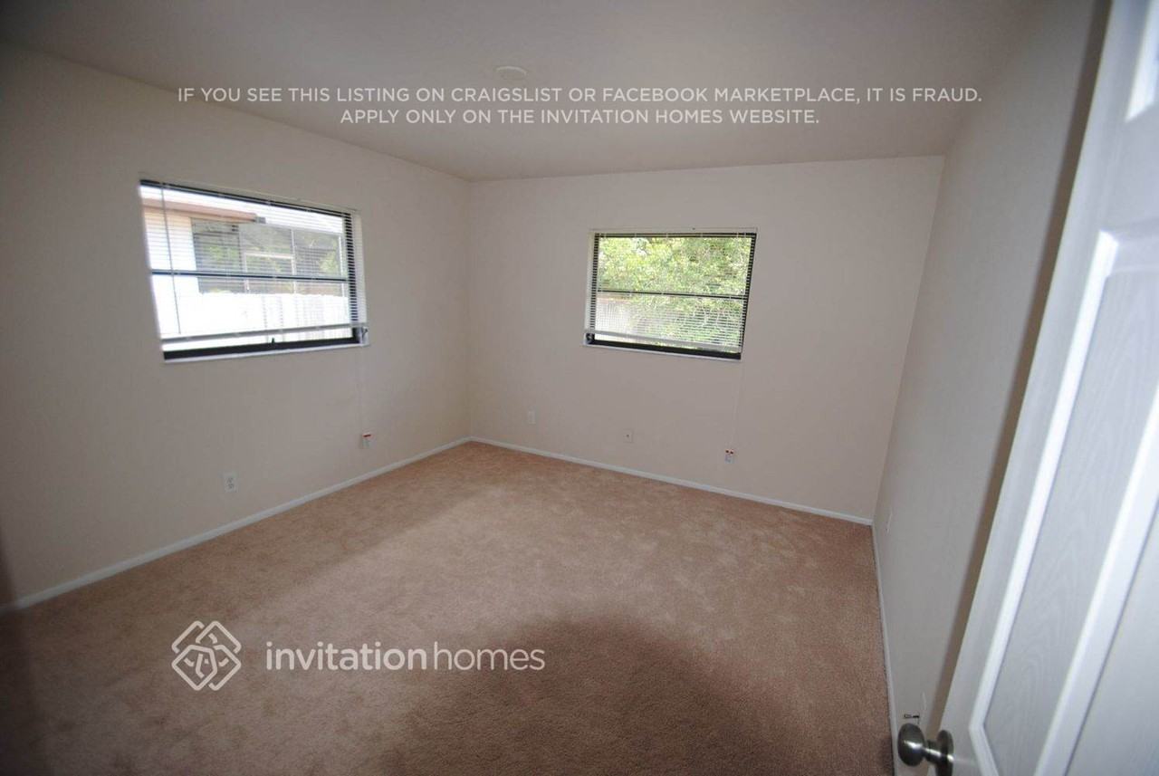 1354 Dewitt St - Photo 6 of 10
