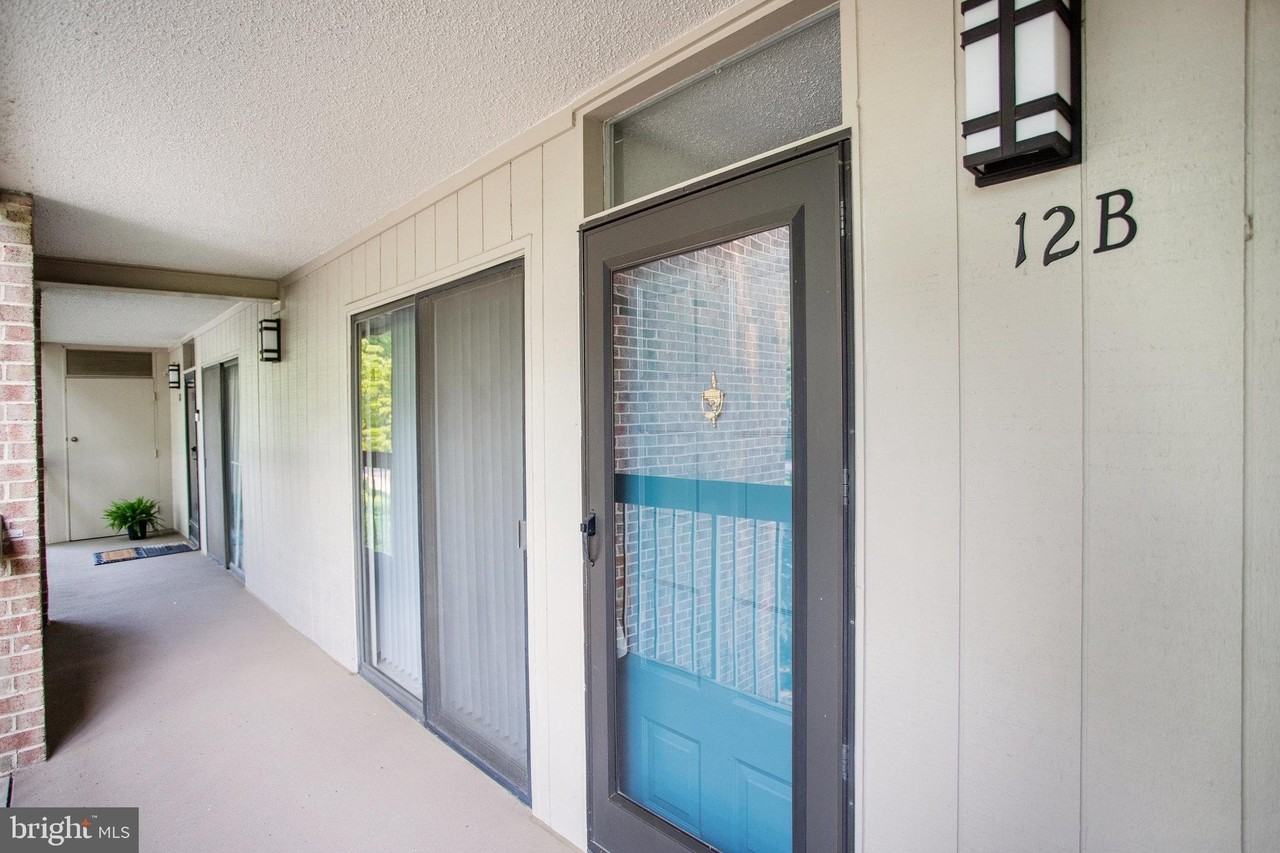 1526 Moorings Dr #12B - Photo 7 of 50