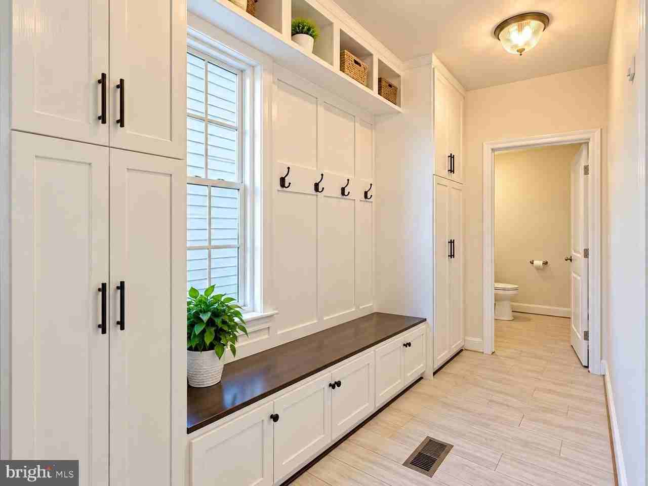 8707 Raleigh Mews - Photo 6 of 19