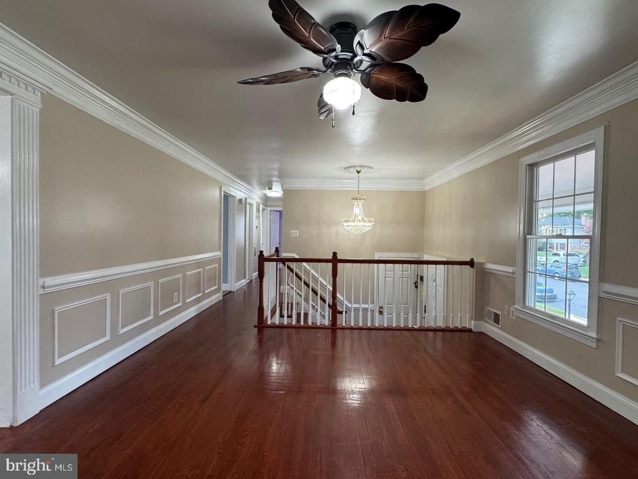 9716 Copeland Dr - Photo 3 of 50