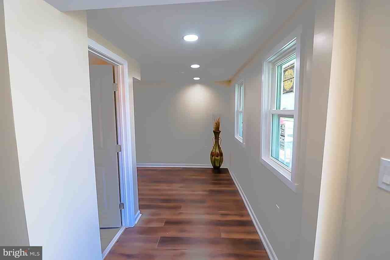 427 Highland Ave - Photo 2 of 17