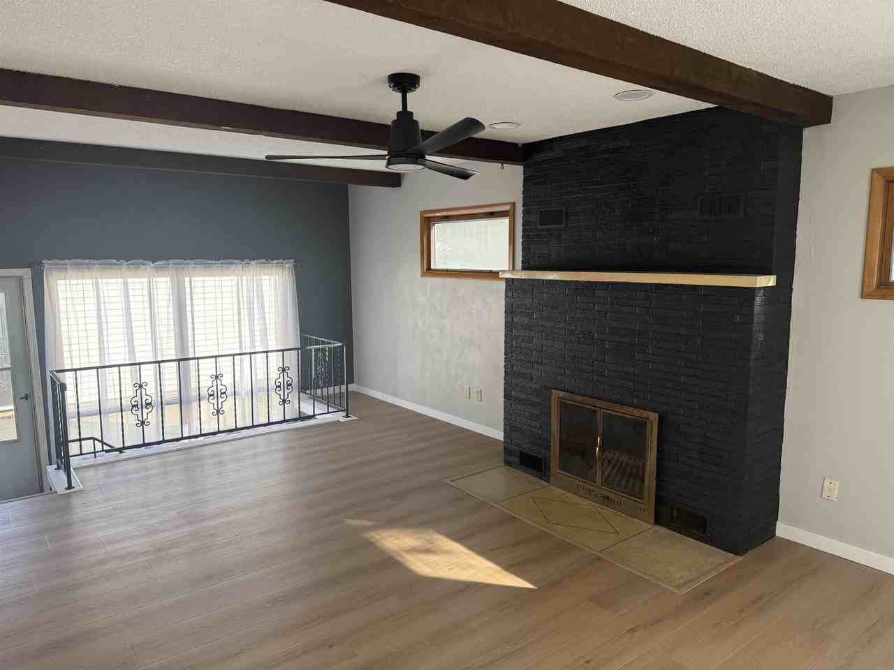 1710 Huntington Rd - Photo 7 of 25