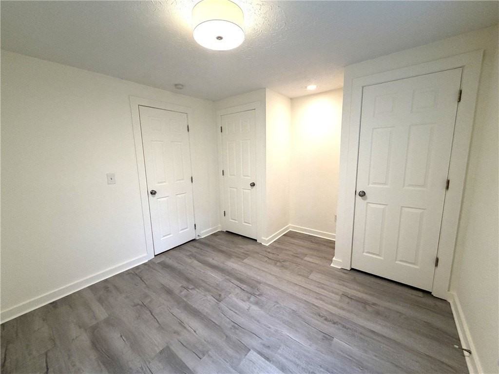 2068 Powell Rd - Photo 7 of 16