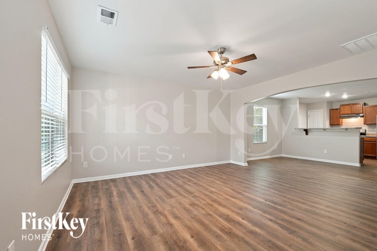 5204 Raspberry Knoll Dr - Photo 3 of 19