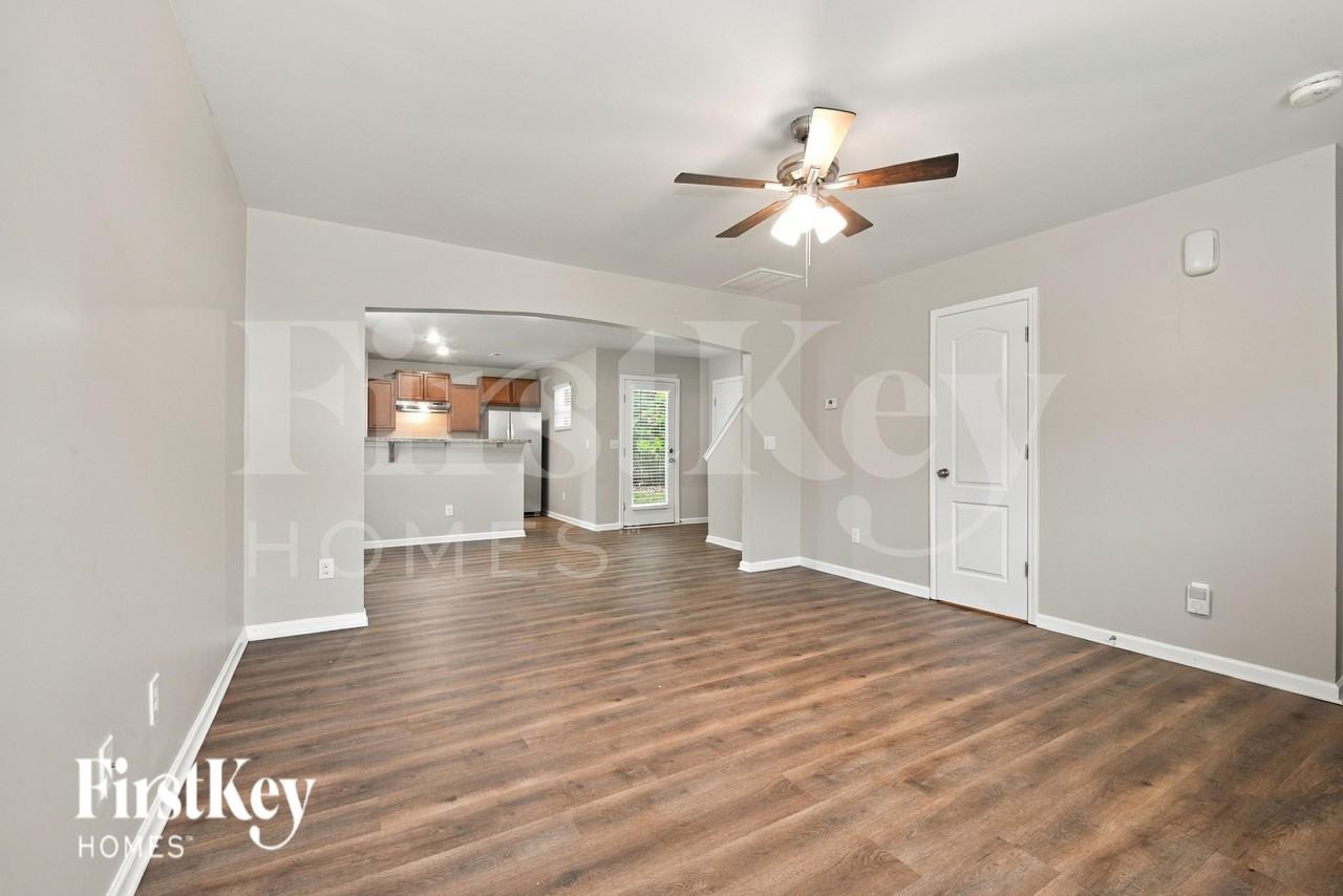 5204 Raspberry Knoll Dr - Photo 5 of 19
