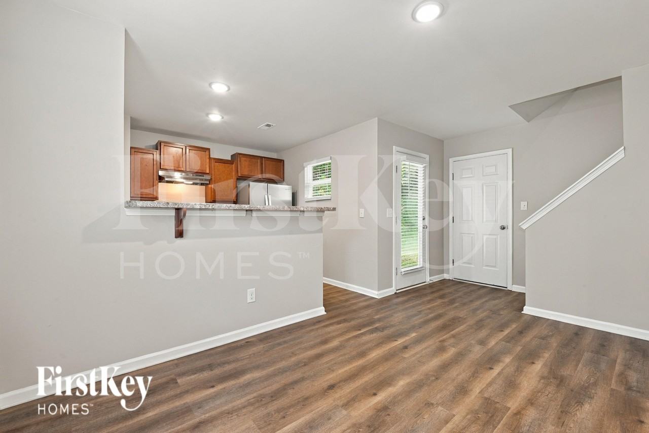 5204 Raspberry Knoll Dr - Photo 6 of 19