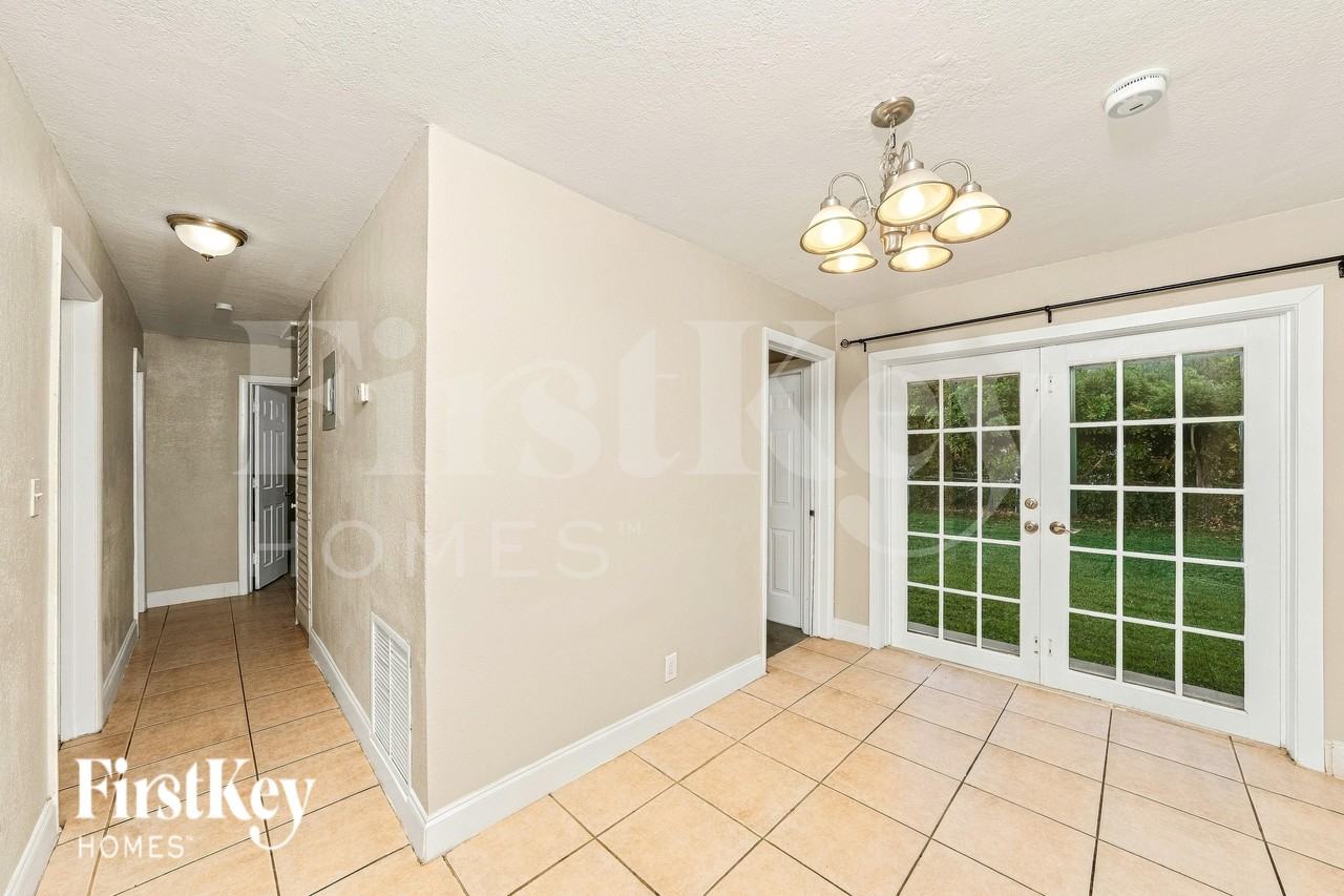 418 Swave - Photo 5 of 20
