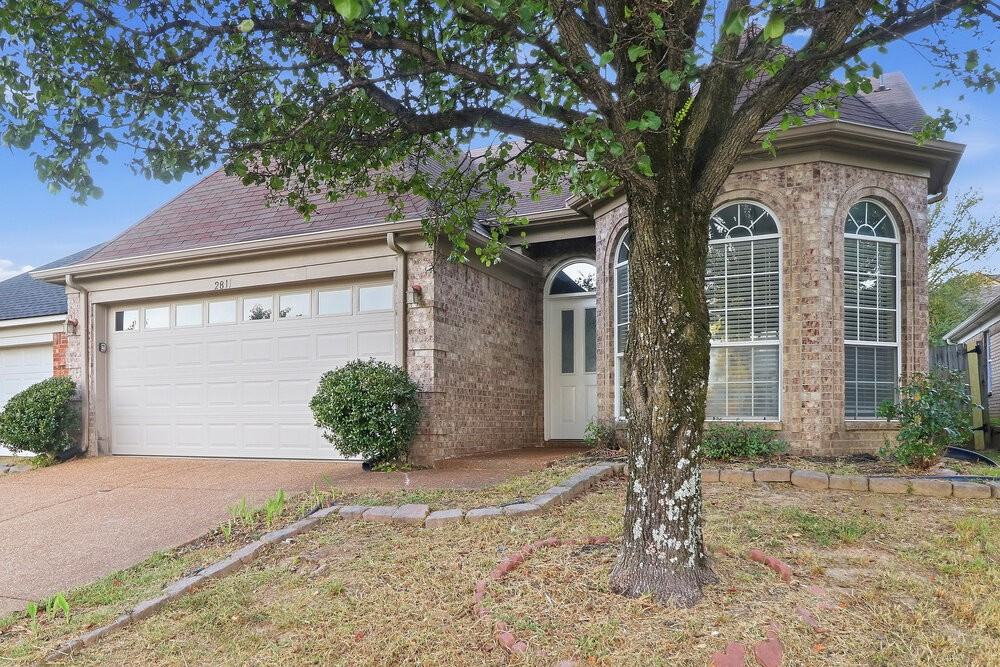 2811 Misty Bay Dr - Photo 4 of 17