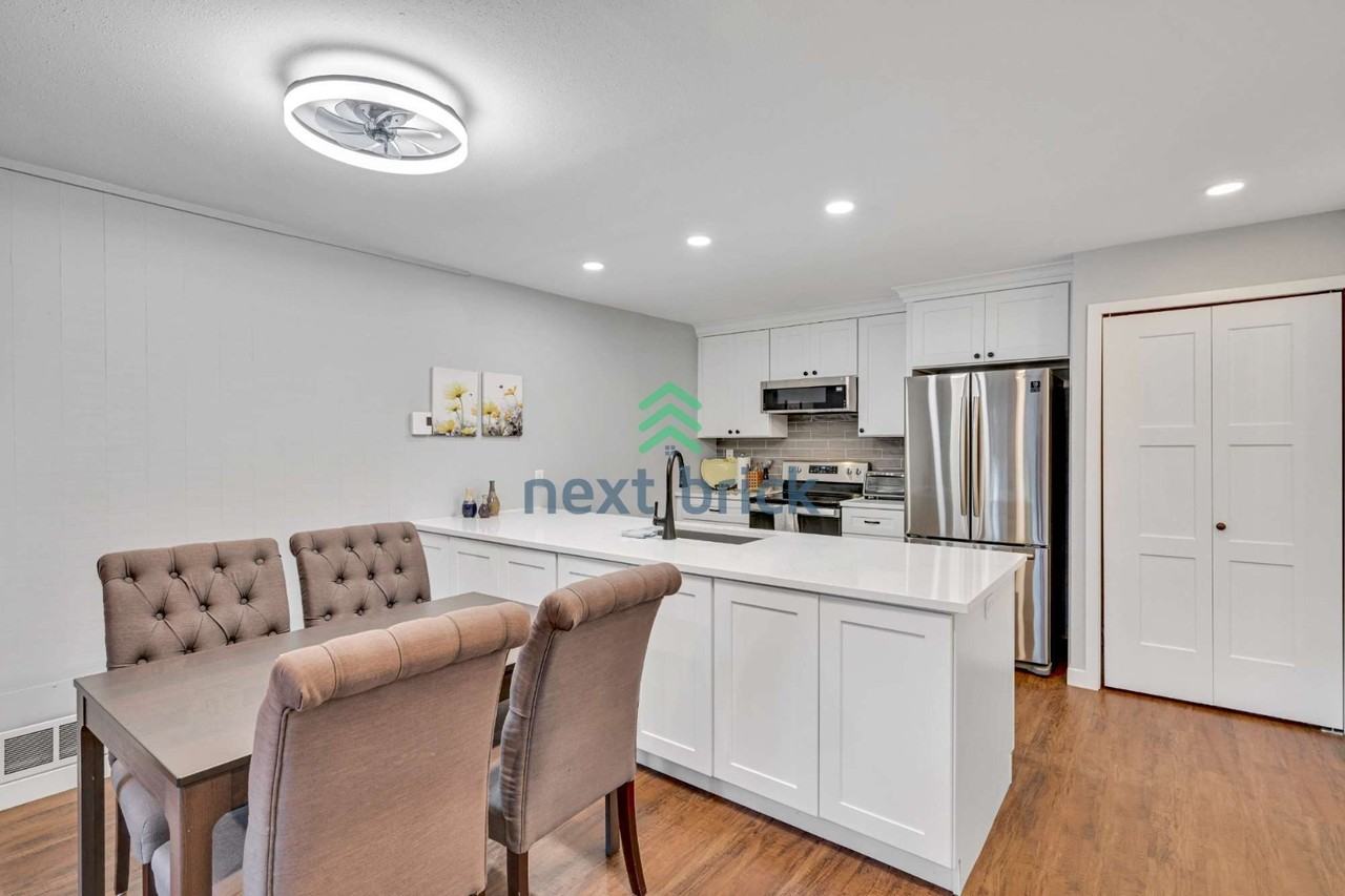 13782 Ne 60th Way #127 - Photo 3 of 22