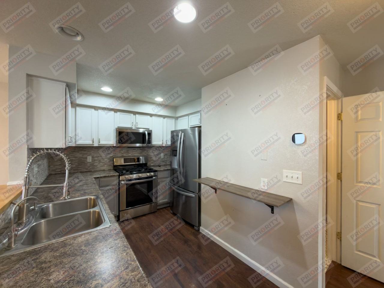 3709 Lunar Ave - Photo 6 of 19