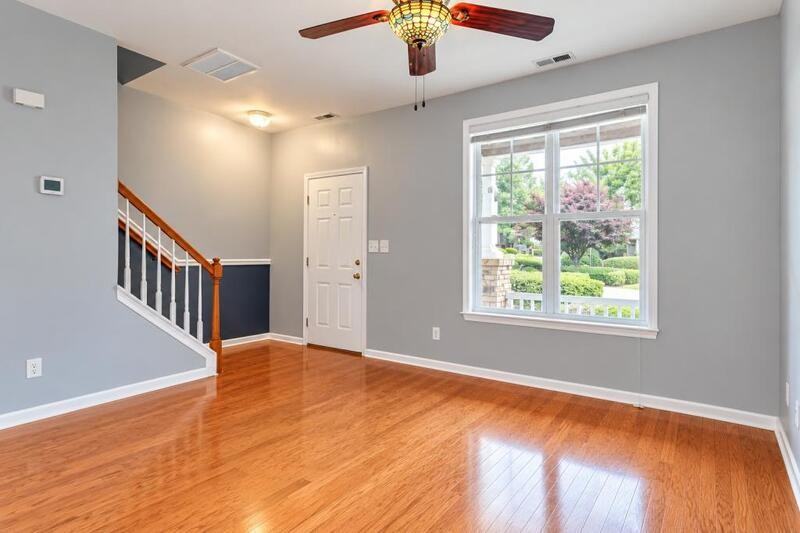 10350 Mcgoogan Ln - Photo 5 of 33