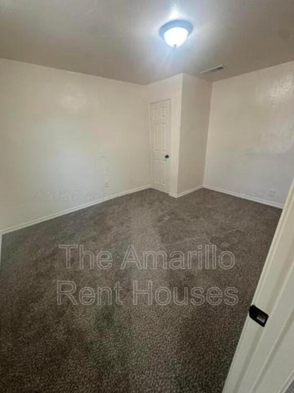 1636 N Nelson St - Photo 6 of 14
