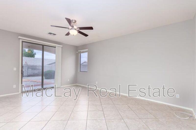 4230 S Mariposa Dr - Photo 7 of 28