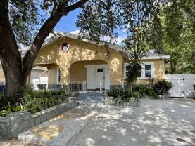 2913 W Tampa Bay Blvd - Photo 1 of 1